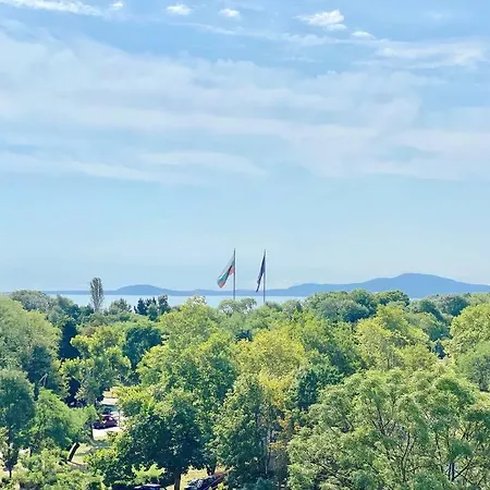 Alonia - Your Shelter By The Park And Burgas